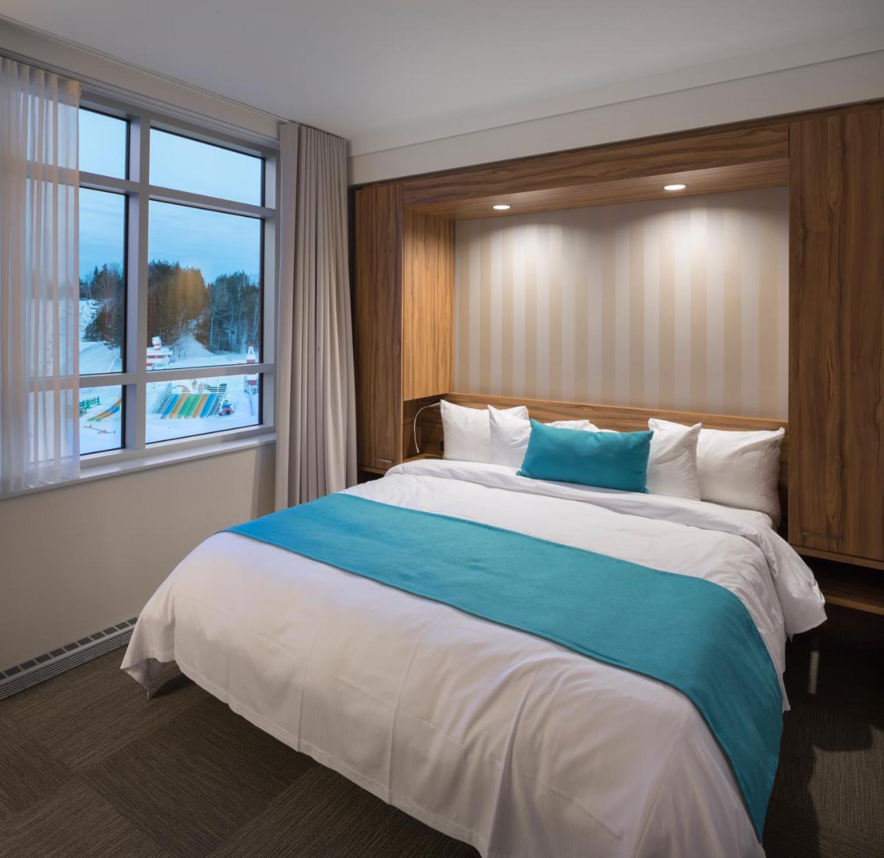 Hotel Valcartier Saint-Gabriel-De-Valcartier Exteriör bild