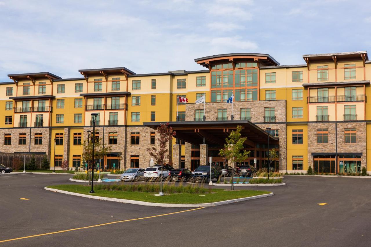 Hotel Valcartier Saint-Gabriel-De-Valcartier Exteriör bild
